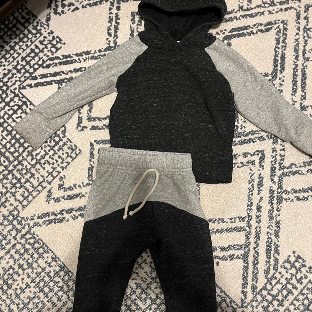 Little Wedgies color-block hoodie/jogger
